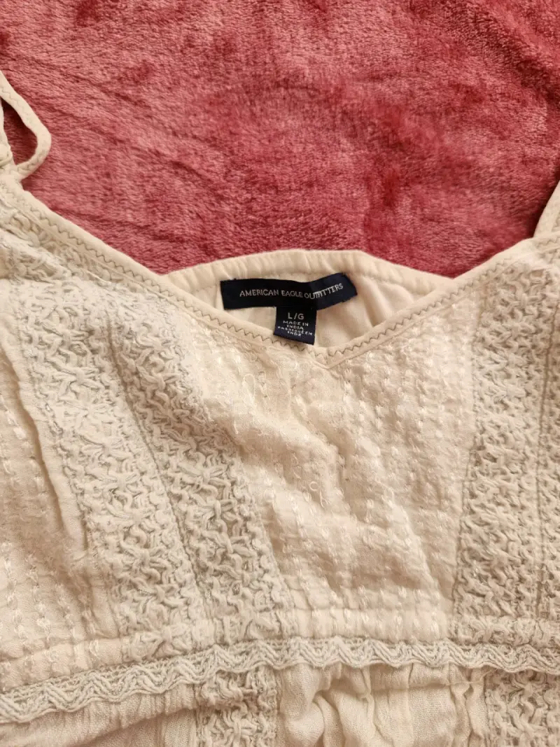 Blusa de tirantes American Eagle blanca con encaje - 3