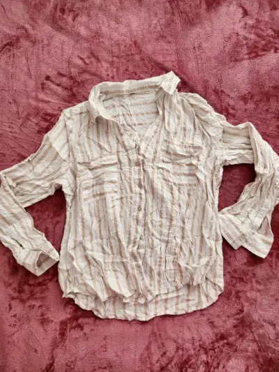 Blusa de rayas beige y dorado para mujer - miniatura 3