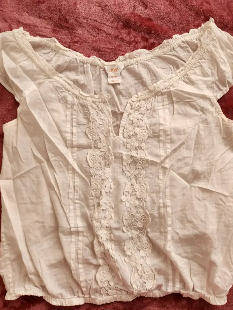 Blusa blanca de encaje para mujer - 2