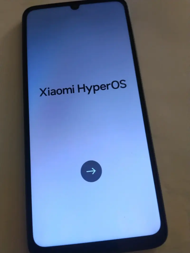 Smartphone Xiaomi Redmi 13C 5G con HyperOS - 1