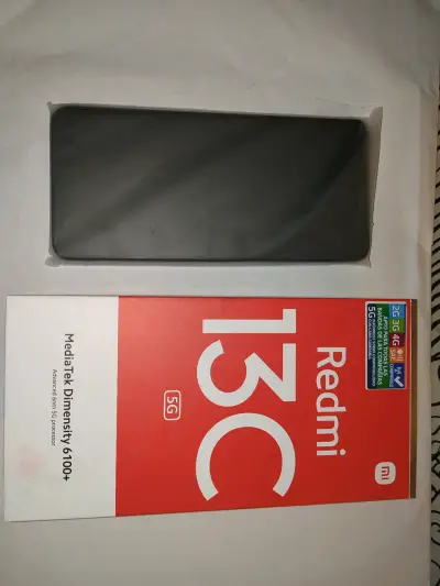 Smartphone Xiaomi Redmi 13C 5G con HyperOS - miniatura 3