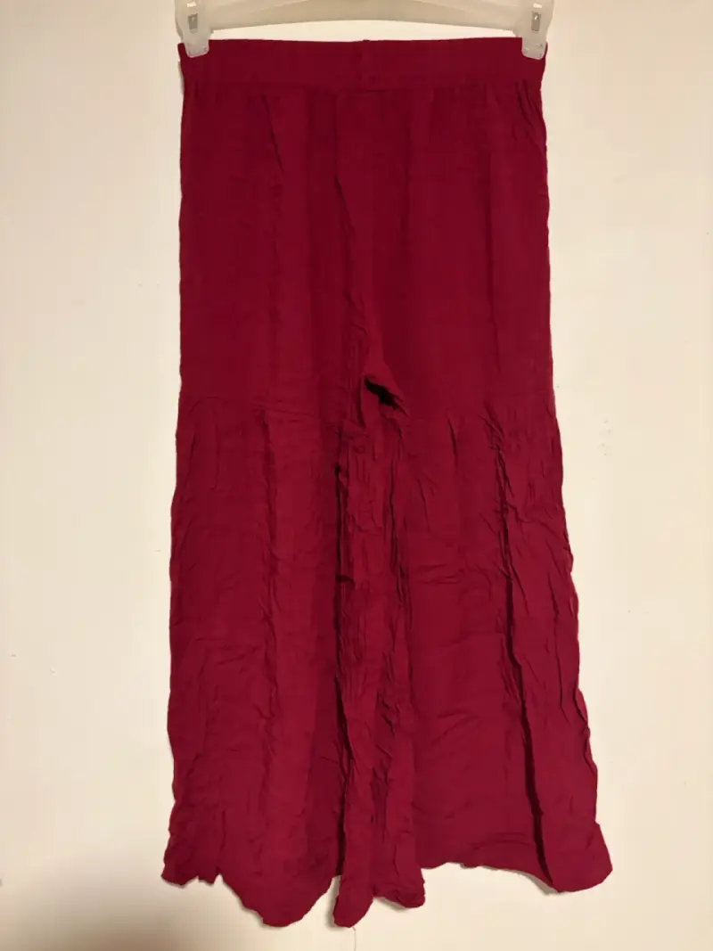 Pantalón estilo pescador color burdeo - 2