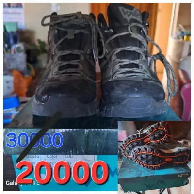 Botas de montaña impermeables negras - miniatura 1