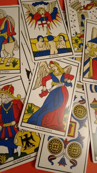 Tarot de Marsella de Julian M. White - miniatura 2