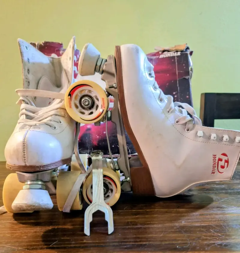 Patines de Cuatro Ruedas Hondar Blancos - 2