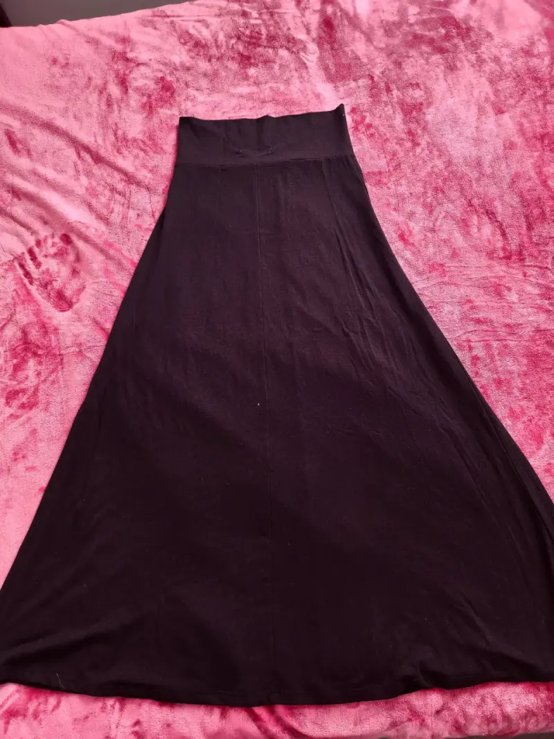 Falda larga negra elegante para mujer - 1