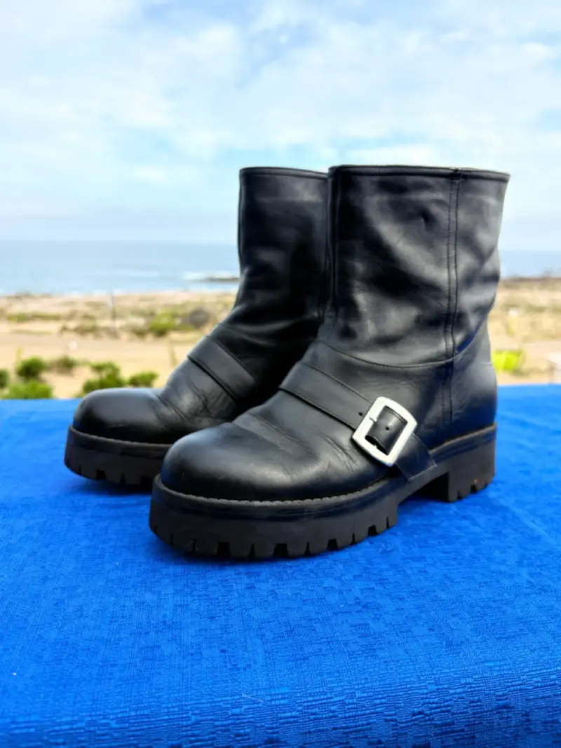 Botas de cuero negro con hebilla para hombre - 1