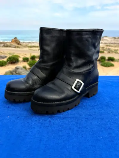 Botas de cuero negro con hebilla para hombre - miniatura 4