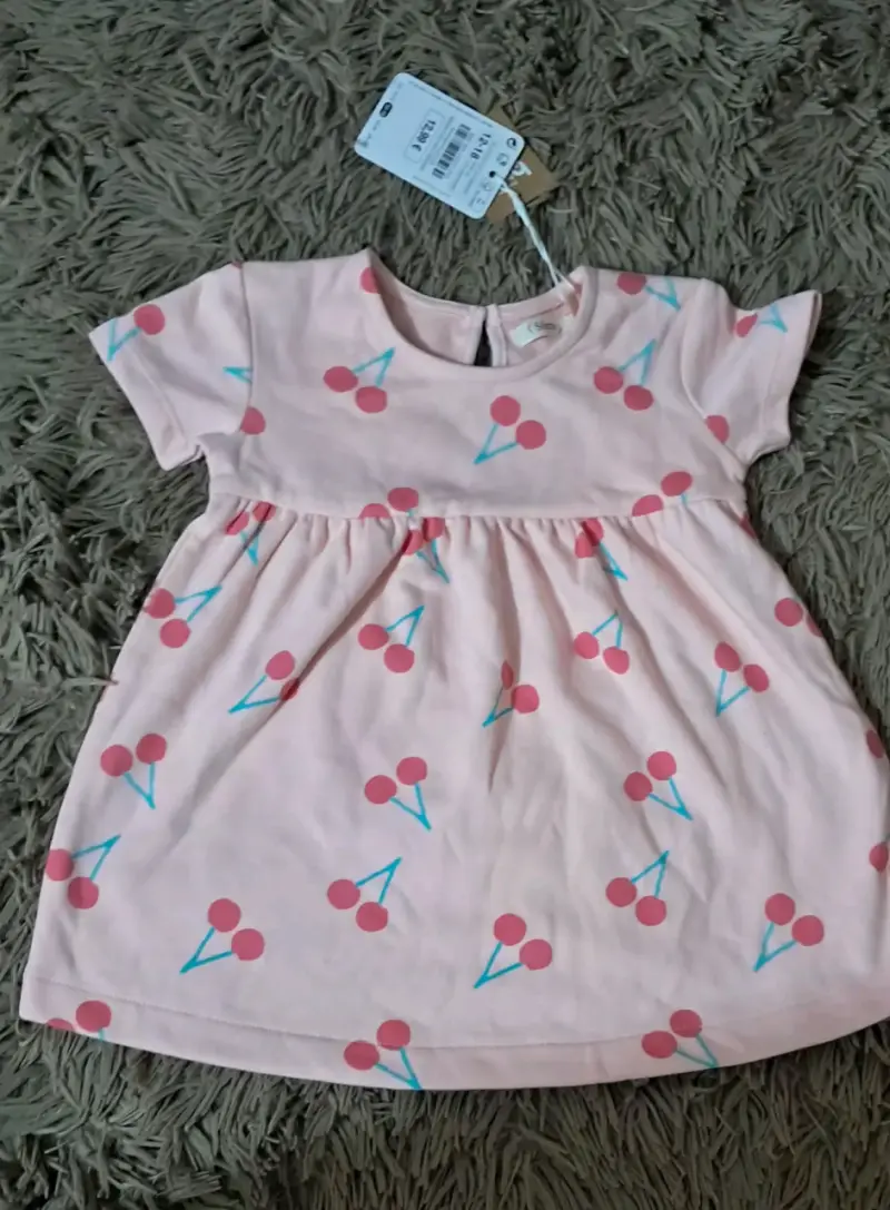 Vestido de bebé rosa con estampado de cerezas - 2