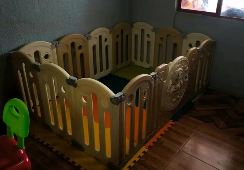 Corral de juegos para bebé con diseño de oso - 1