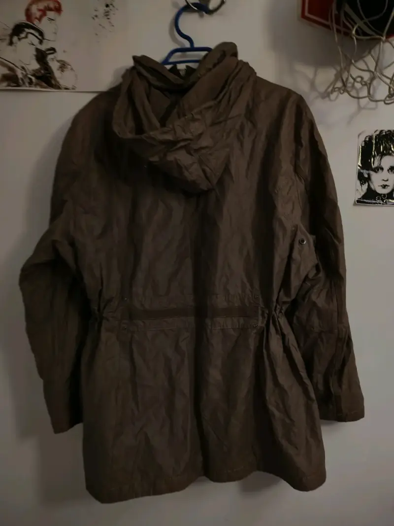 Parka marrón con capucha para mujer - 2
