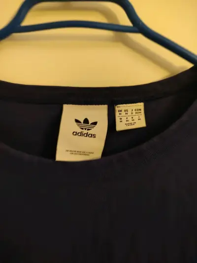 Polera azul Adidas para hombre - miniatura 2