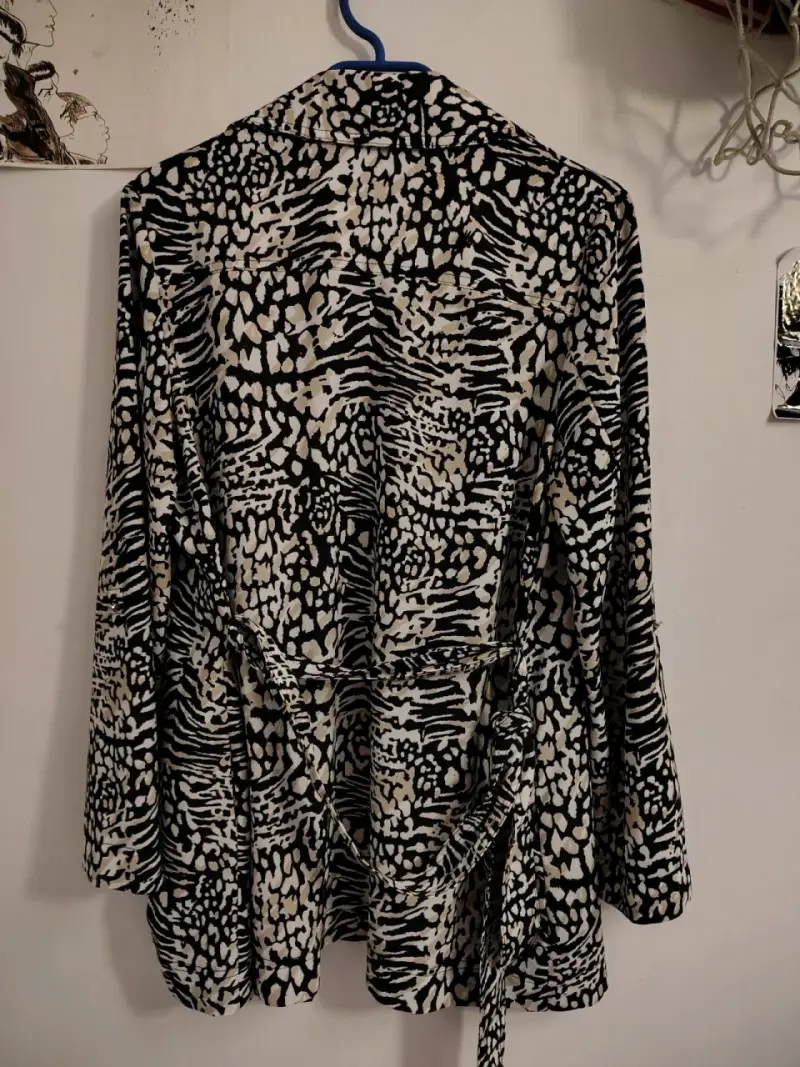 Blazer estampado animal print ASH talla M - 3
