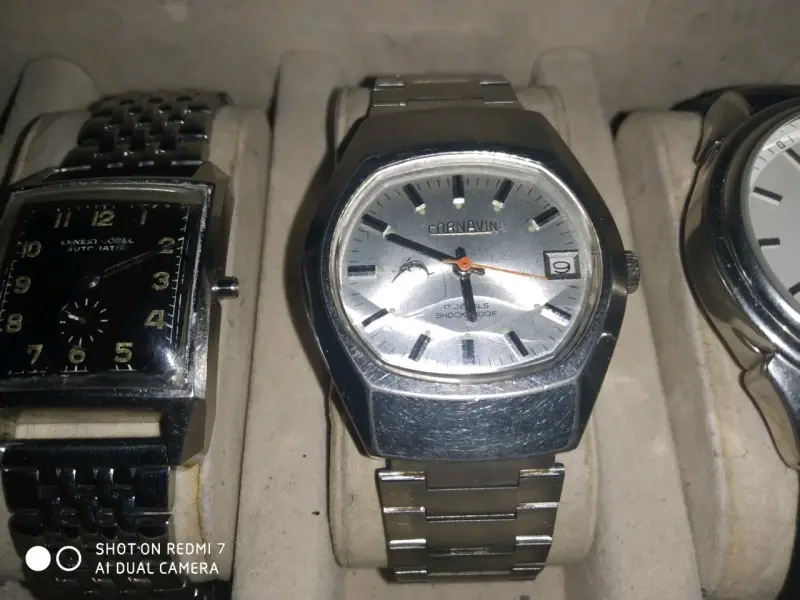 Reloj vintage Cornavin automático de acero - 1