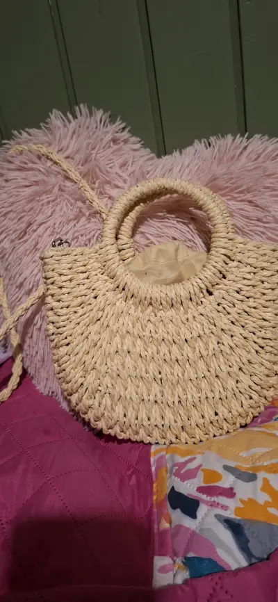 Cartera de paja tejida con asa redonda - miniatura 2