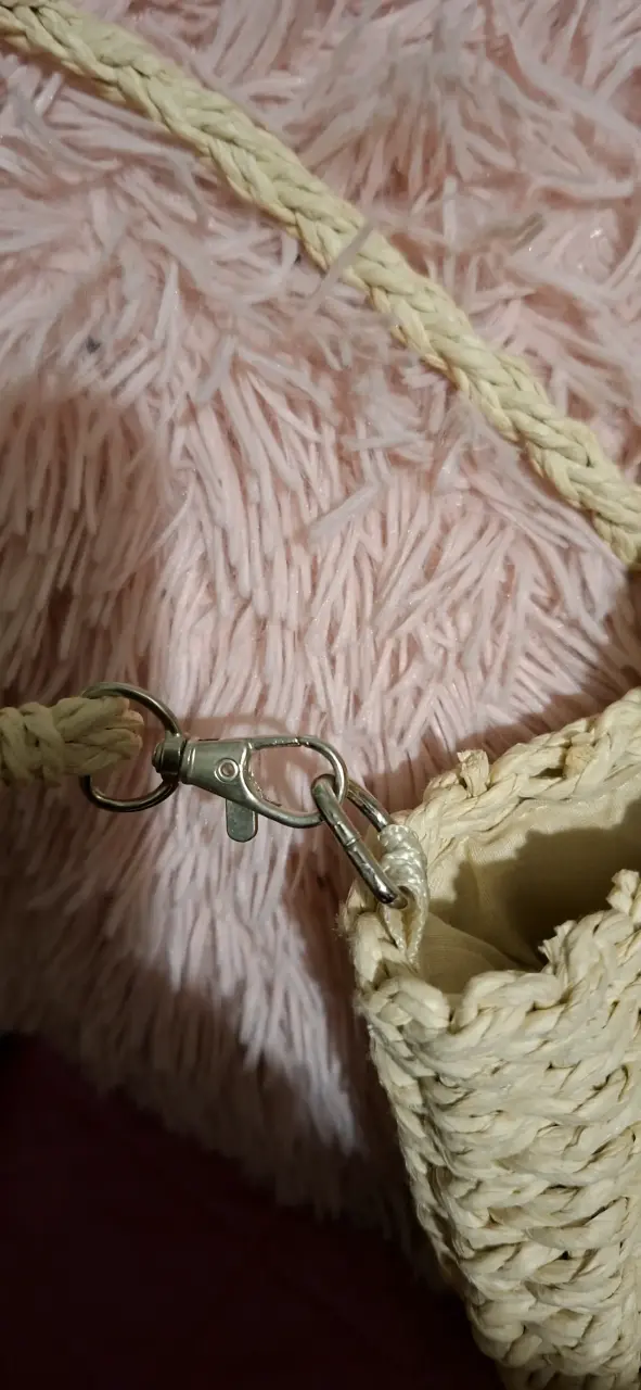 Cartera de paja tejida con asa redonda - 3