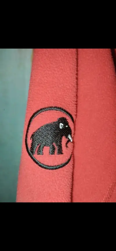 Chaqueta polar roja Mammut para hombre - miniatura 4
