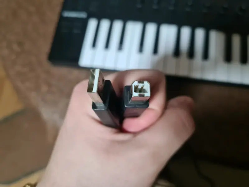 Controlador MIDI Komplete Kontrol M32 compacto - 3