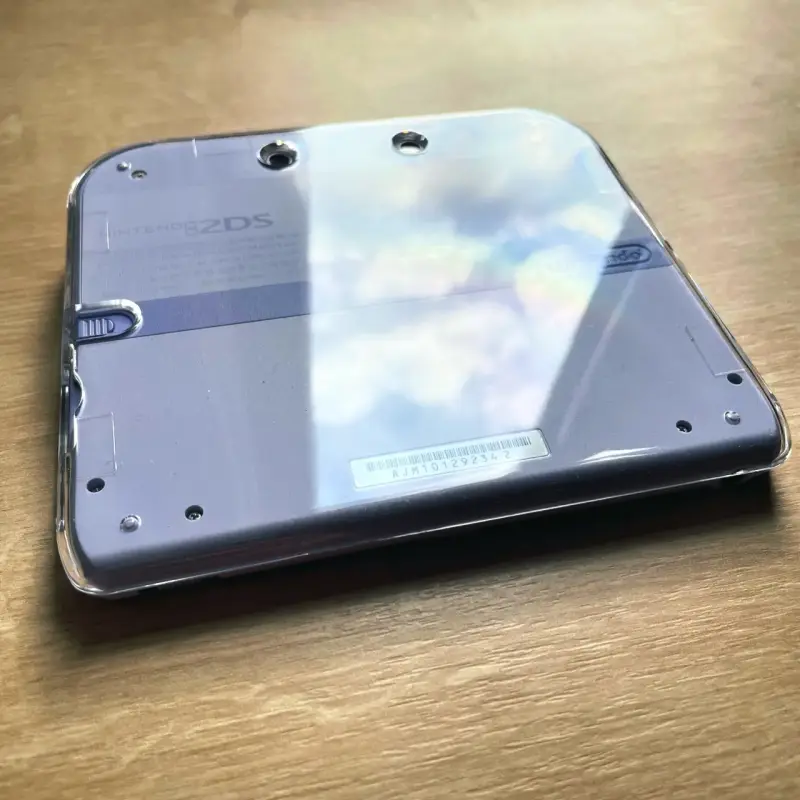 Consola Nintendo 2DS Lavanda con lápiz táctil - 3