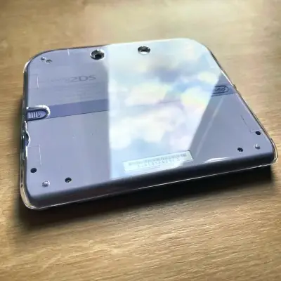 Consola Nintendo 2DS Lavanda con lápiz táctil - miniatura 3