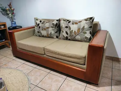 Sofá de madera con poltronas - miniatura 3