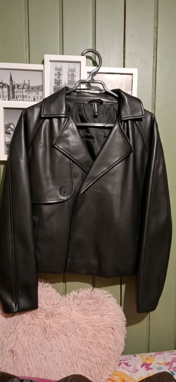 Chaqueta de cuero sintético negra Babadoo