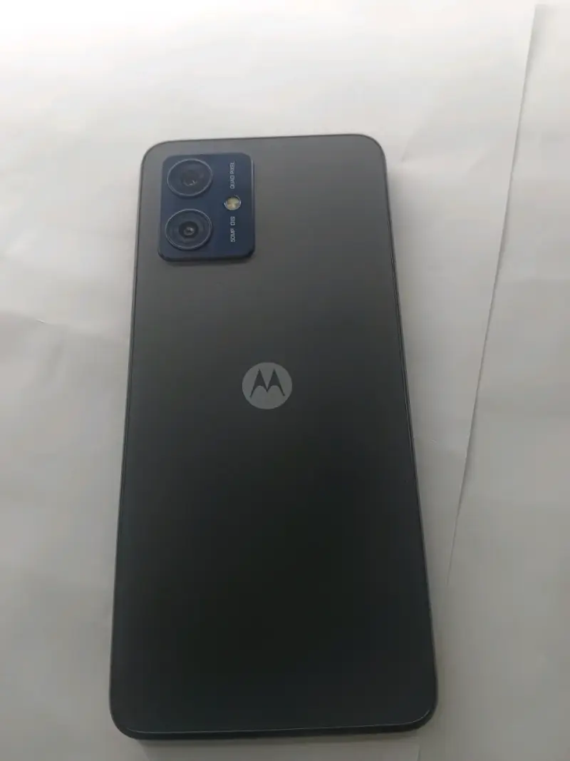 Smartphone MotorolaG54, 256GB con doble cámara - 6