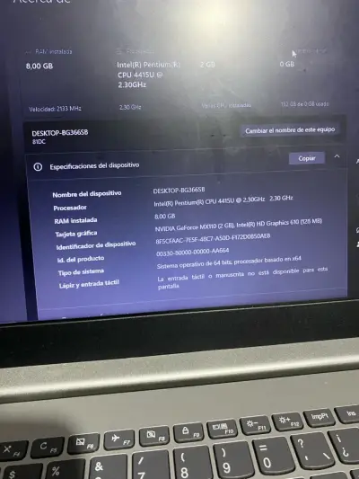 Laptop Lenovo Intel Pentium 8GB RAM - miniatura 5