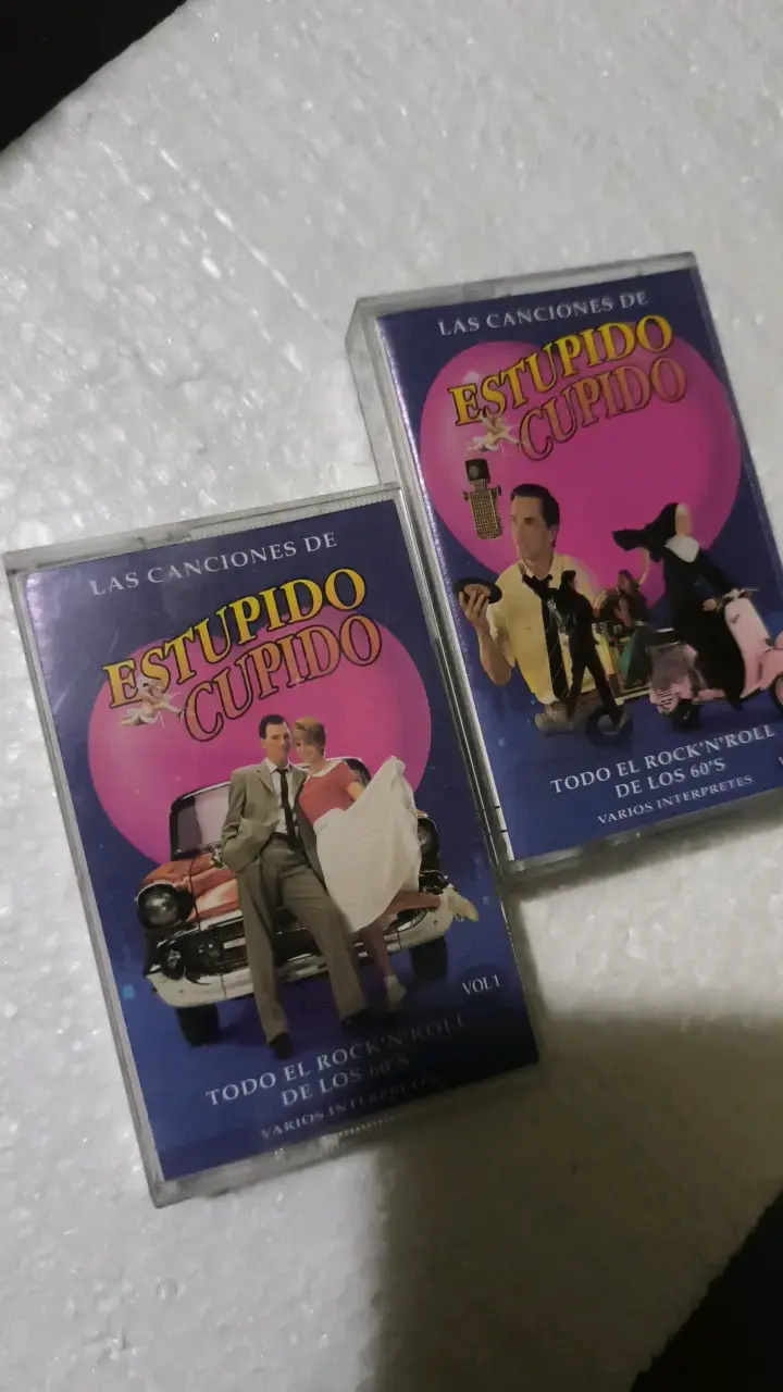 Cassettes Las Canciones de Estúpido Cupido Vol1y2 - 1