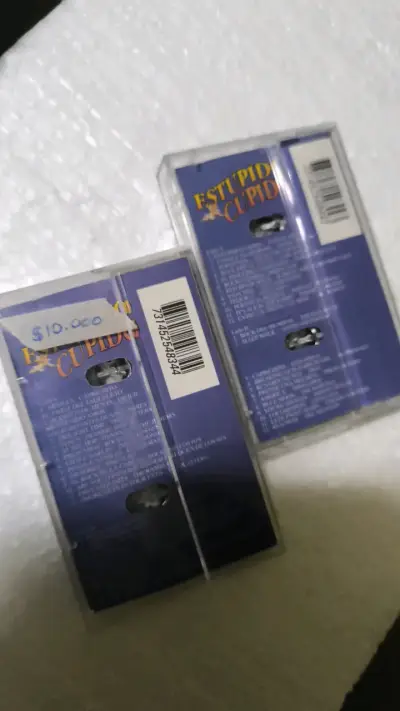 Cassettes Las Canciones de Estúpido Cupido Vol1y2 - miniatura 2