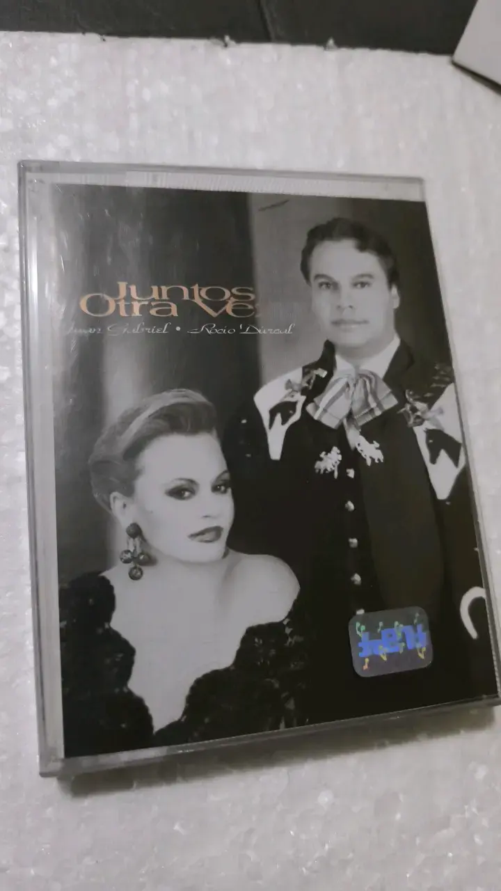 Cassette Juntos Otra Vez de Juan Gabriel y Rocío Dúrcal - 1