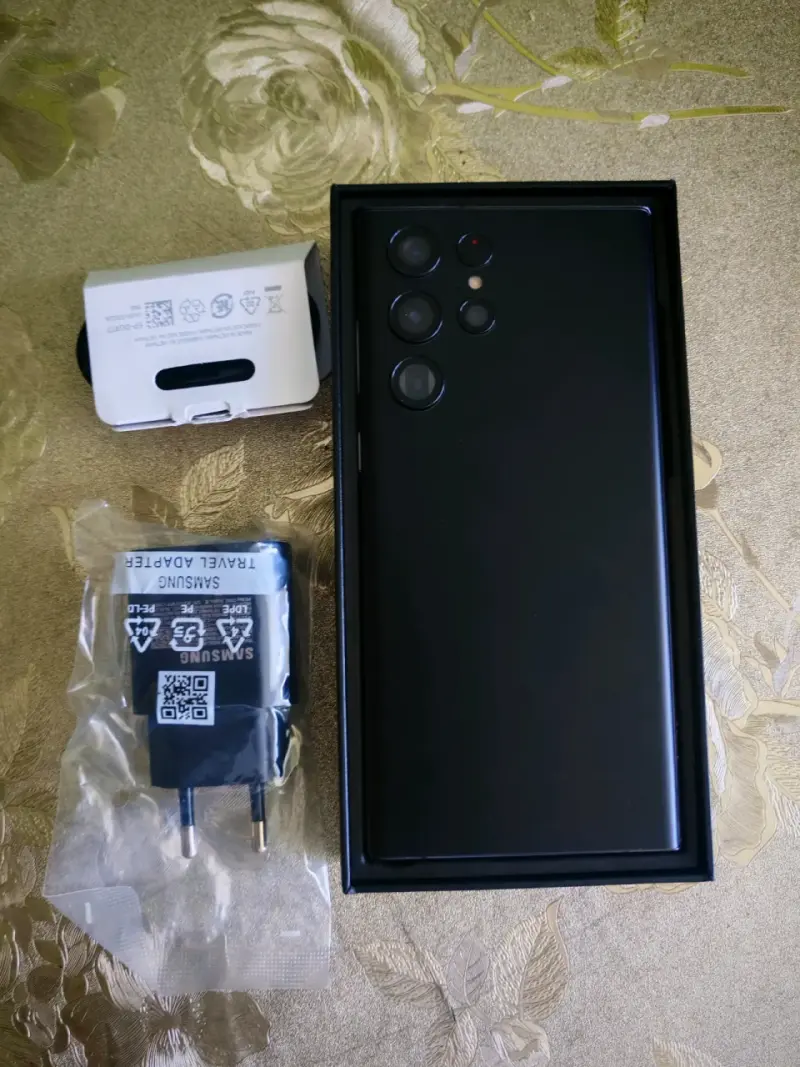 Samsung Galaxy S22 Ultra con cargador nuevo origin - 2