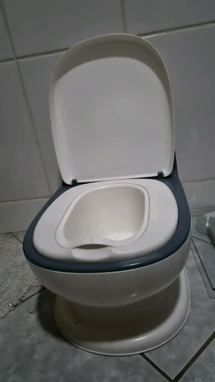 Bacinica para niños Infanti con tapa - 2