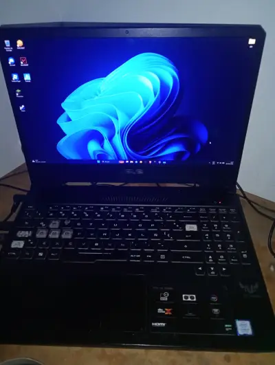 Laptop ASUS TUF Gaming FX505GT - miniatura 1