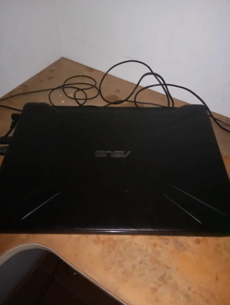 Laptop ASUS TUF Gaming FX505GT - 2