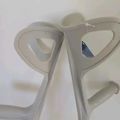 Muletas de aluminio con mango ergonómico - miniatura 2