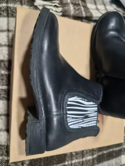 Botines negro para niña Hush Puppies Asma talla 33 - miniatura 2