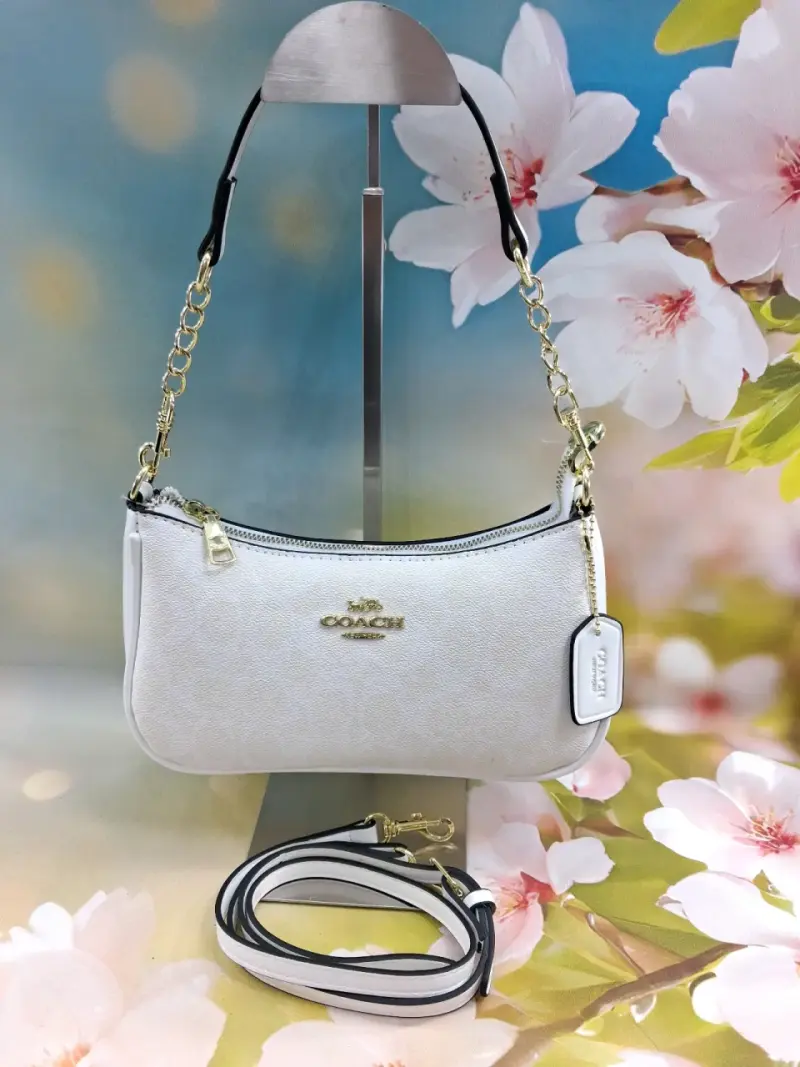 Cartera Coach  con correa ajustable - 3