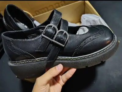 Zapatos escolares negros Romano talla 36 - miniatura 2