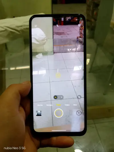 Smartphone Vivo Neo 3 5G con Cámara Dual - miniatura 3