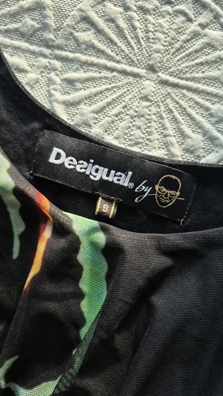 Vestido Desigual estampado con colores - 3