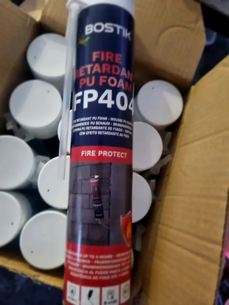 Espuma Retardante de Fuego Bostik FP404 - 1