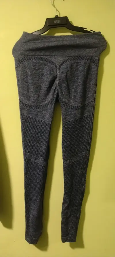 Ropa deportiva a la venta talla L y M por unida - miniatura 5
