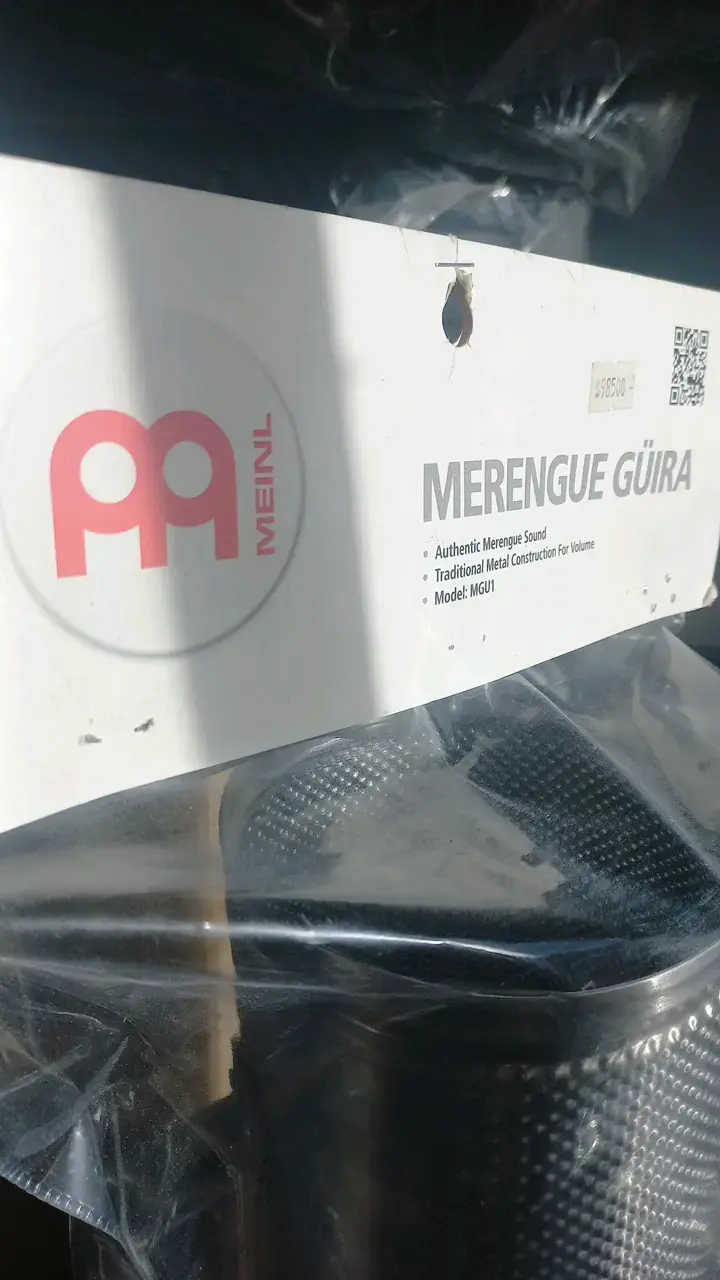 Guira de Merengue Meinl de Metal - 2
