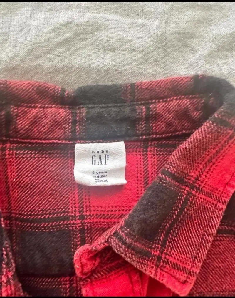 Camisa de franela  niño Baby Gap talla 5 - 2