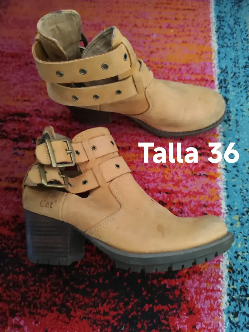 Botines de cuero con plataforma y tacón - 2