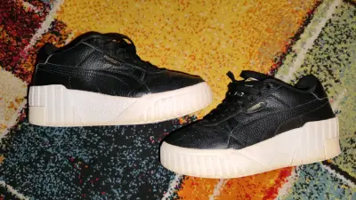 Zapatillas Puma negras talla 37.5 - miniatura 4