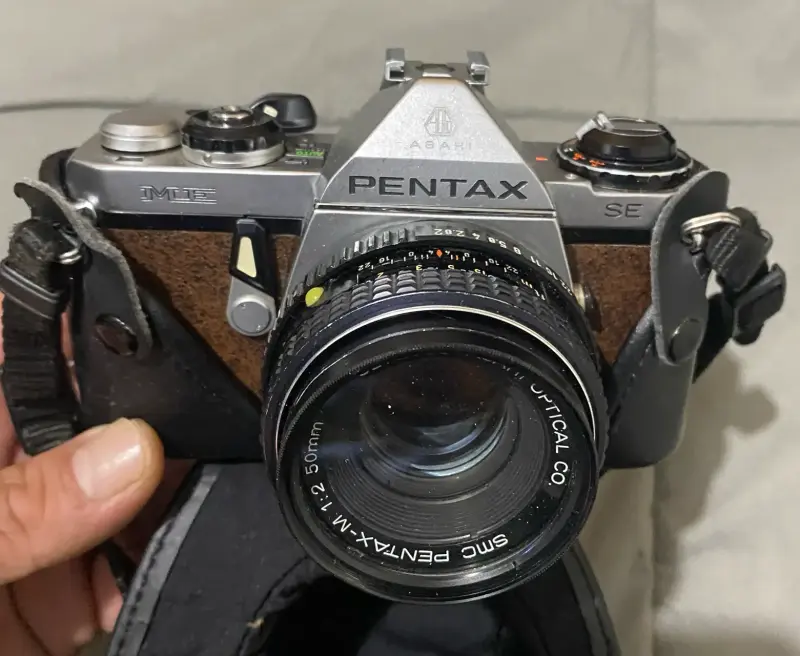 Cámara analógica Pentax ME SE con lente 50mm - 1