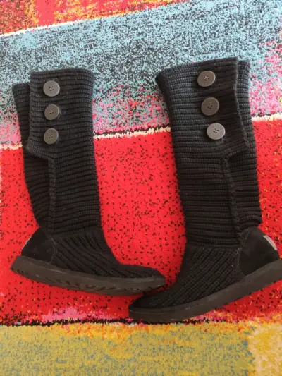 Botas negras de cuero con hebillas talla35 - miniatura 3