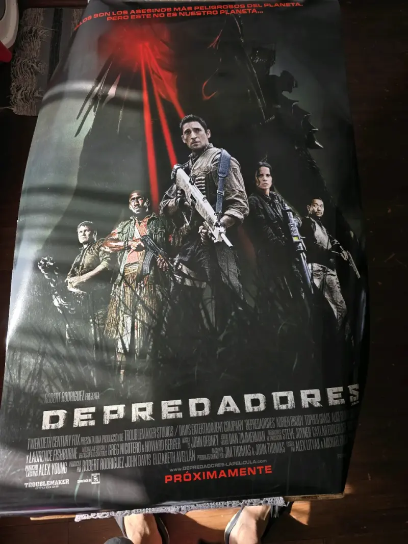 Posters de películas Alien vs Depredador - 4
